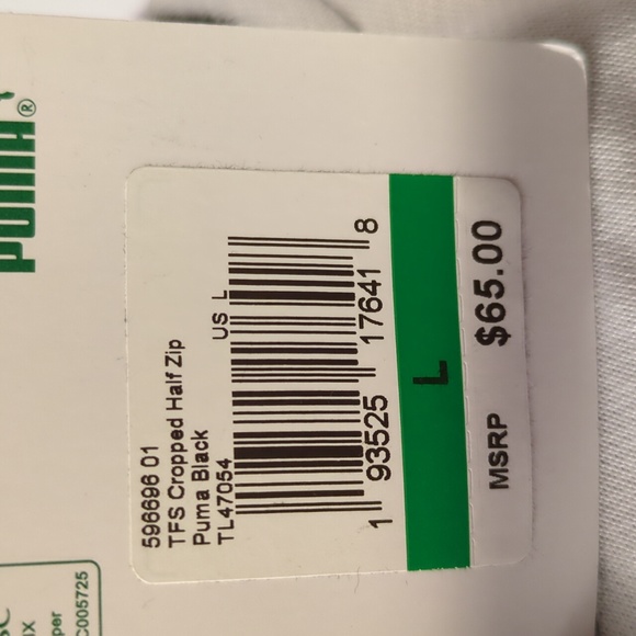 PUMA Crop top Women's NWT Retail $65 - Picture 5 of 5